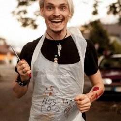 391204_293268084114118_1792019433_n